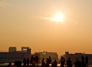 2015年の勤労感謝の日はいつ