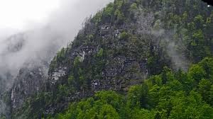 登山にゴアテックスのレインウェアがおすすめ